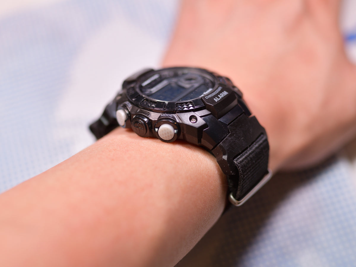 Tough Resin Watch Strap Adapter For Armitron 40/8209
