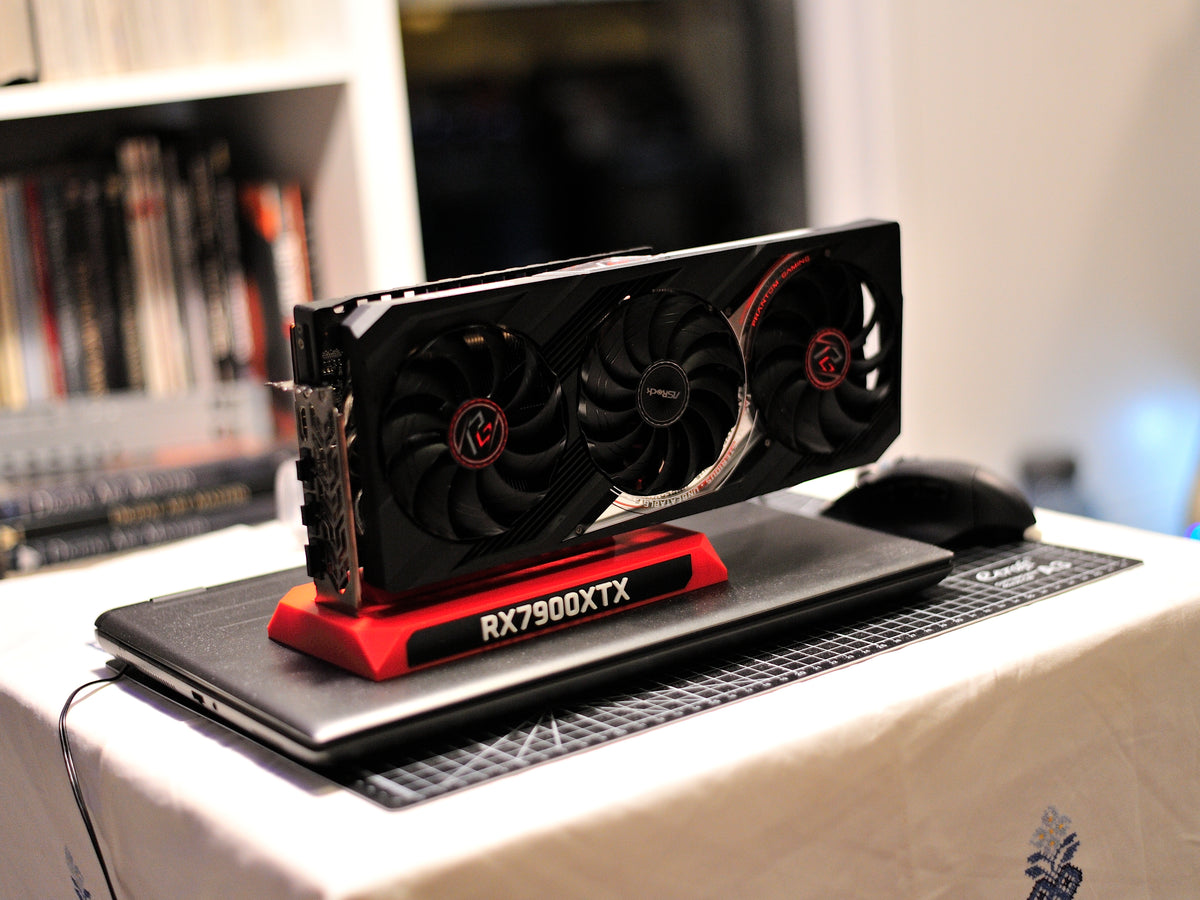 Custom GPU Display Base
