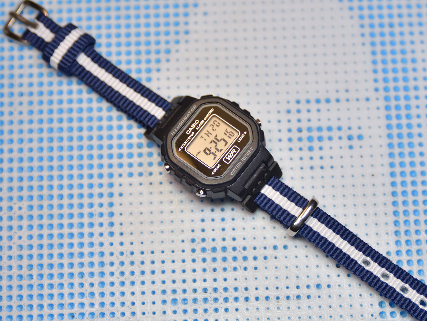 Resin Strap Adapter for Casio LA-20WH Classic Digital Watch - Multiple Color Available