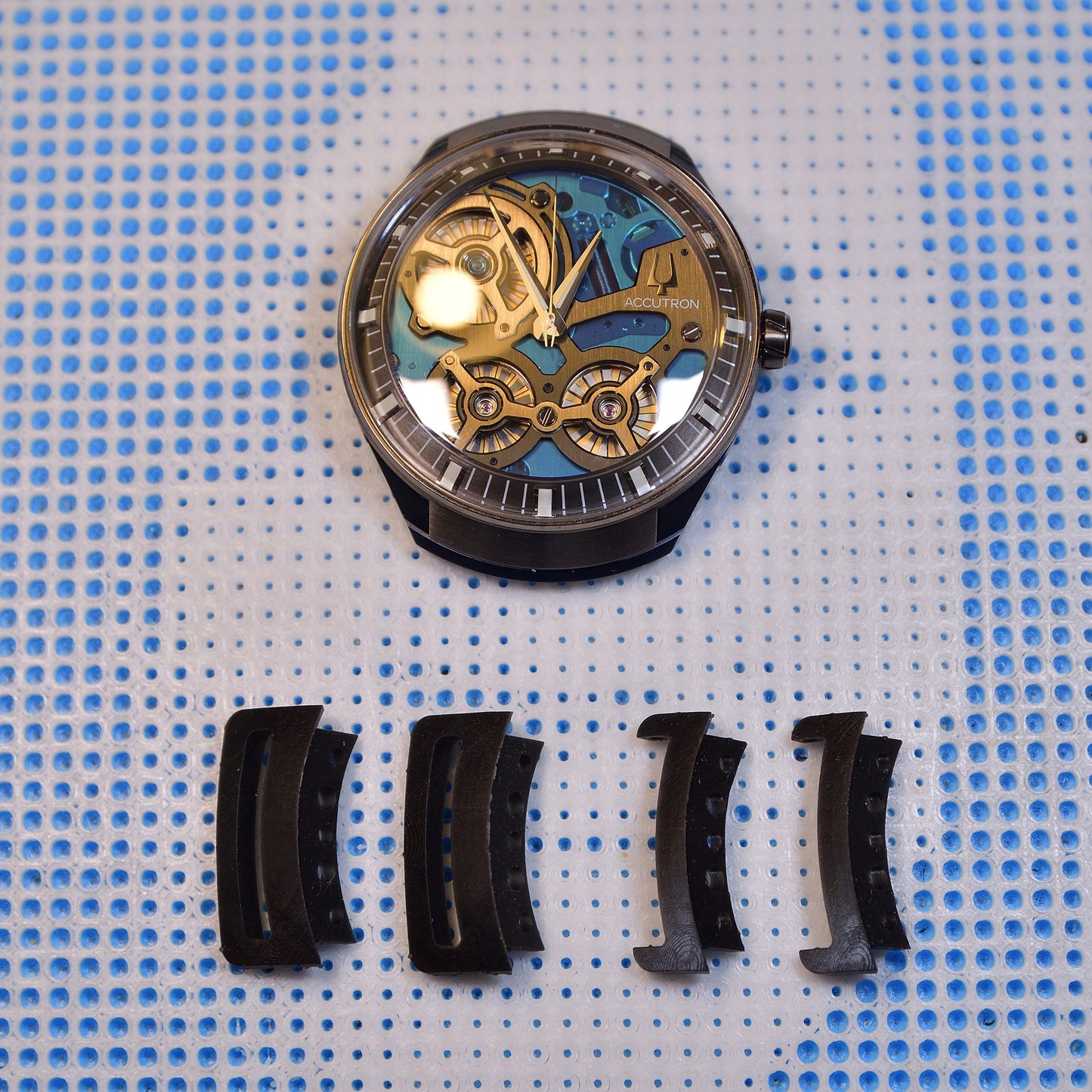 Strap and Band adapter for Accutron DNA watch